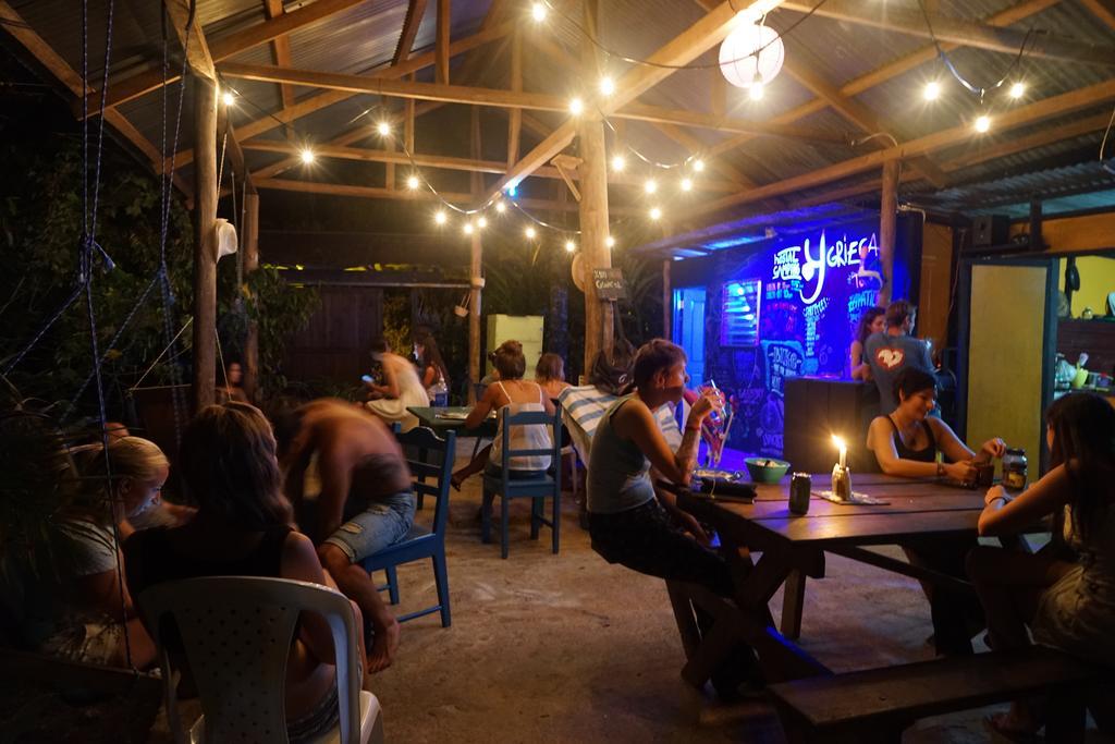 Surf Camp Hotel Bocas Town Luaran gambar
